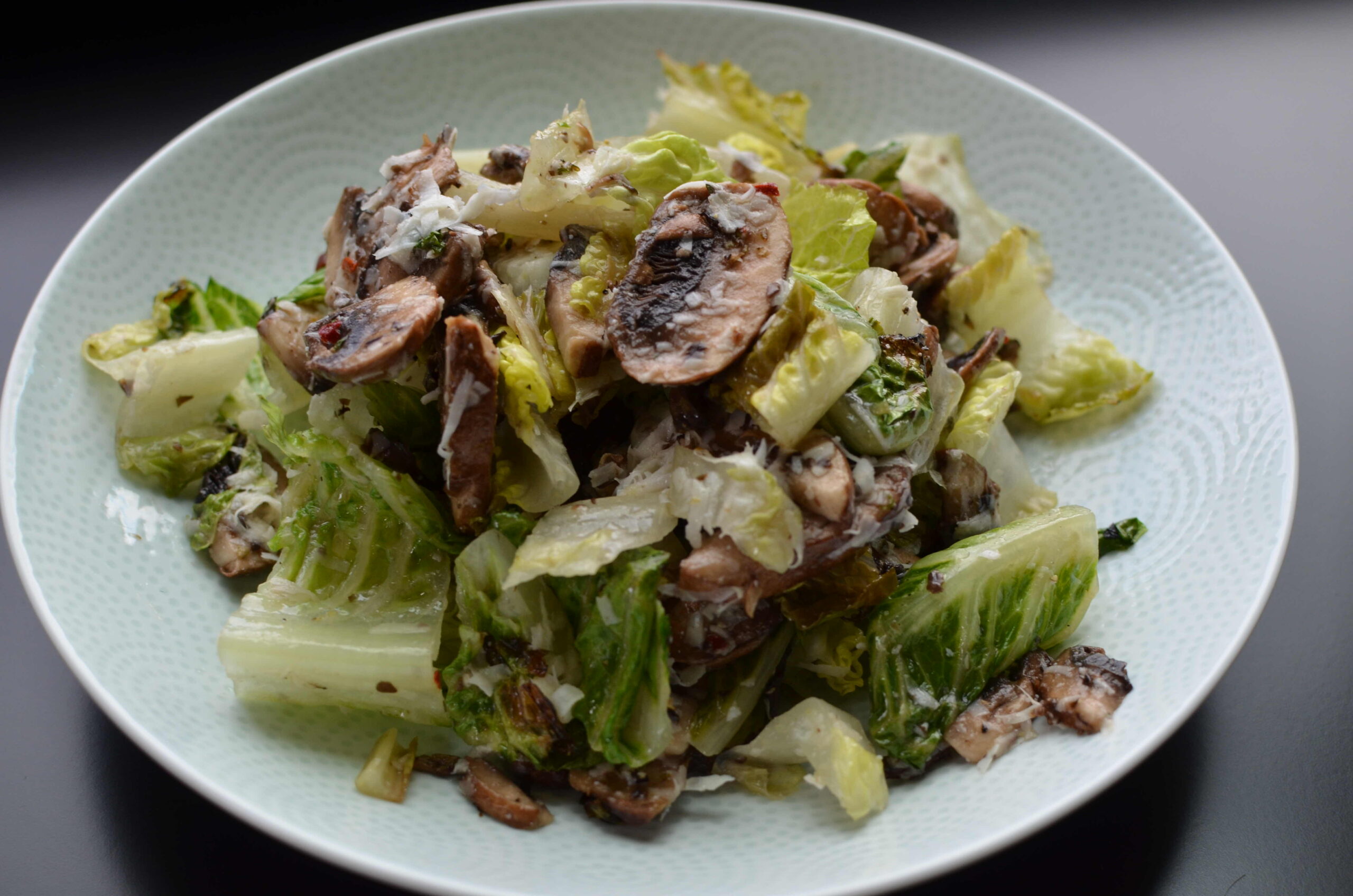 Mushroom caesar salad